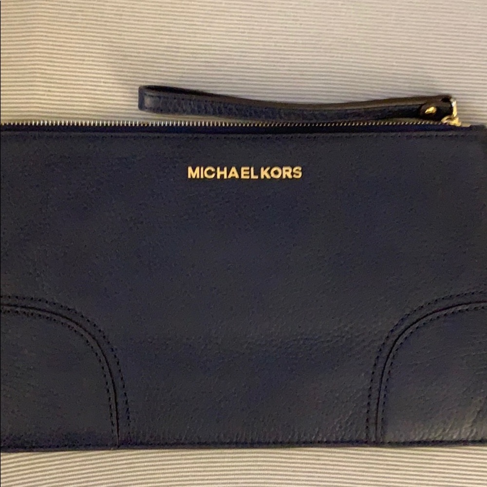 Michael Kors wristlet
